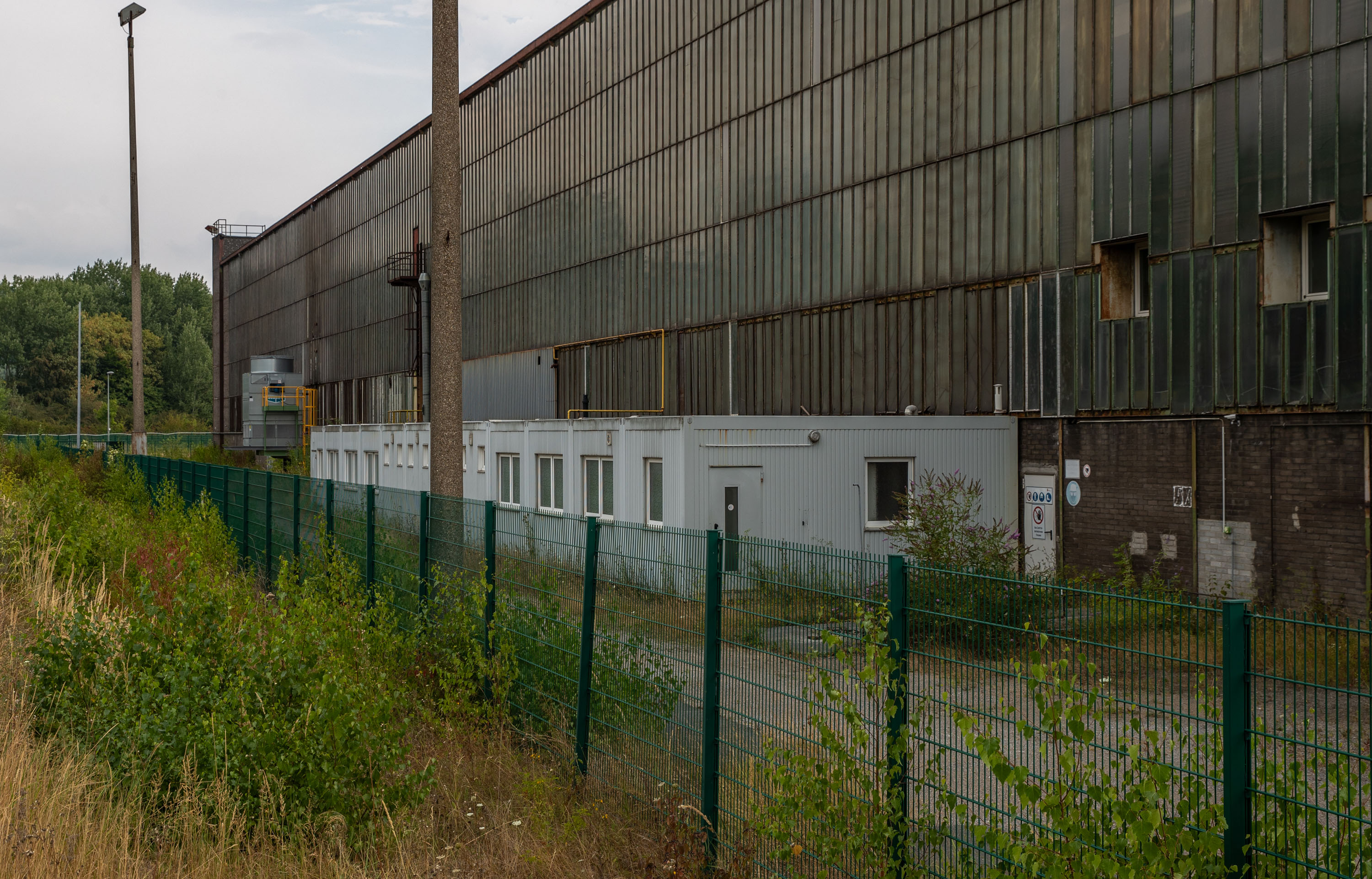 Exterior view 9 of the new hall complex at Schmiedestraße 1 in Hattingen