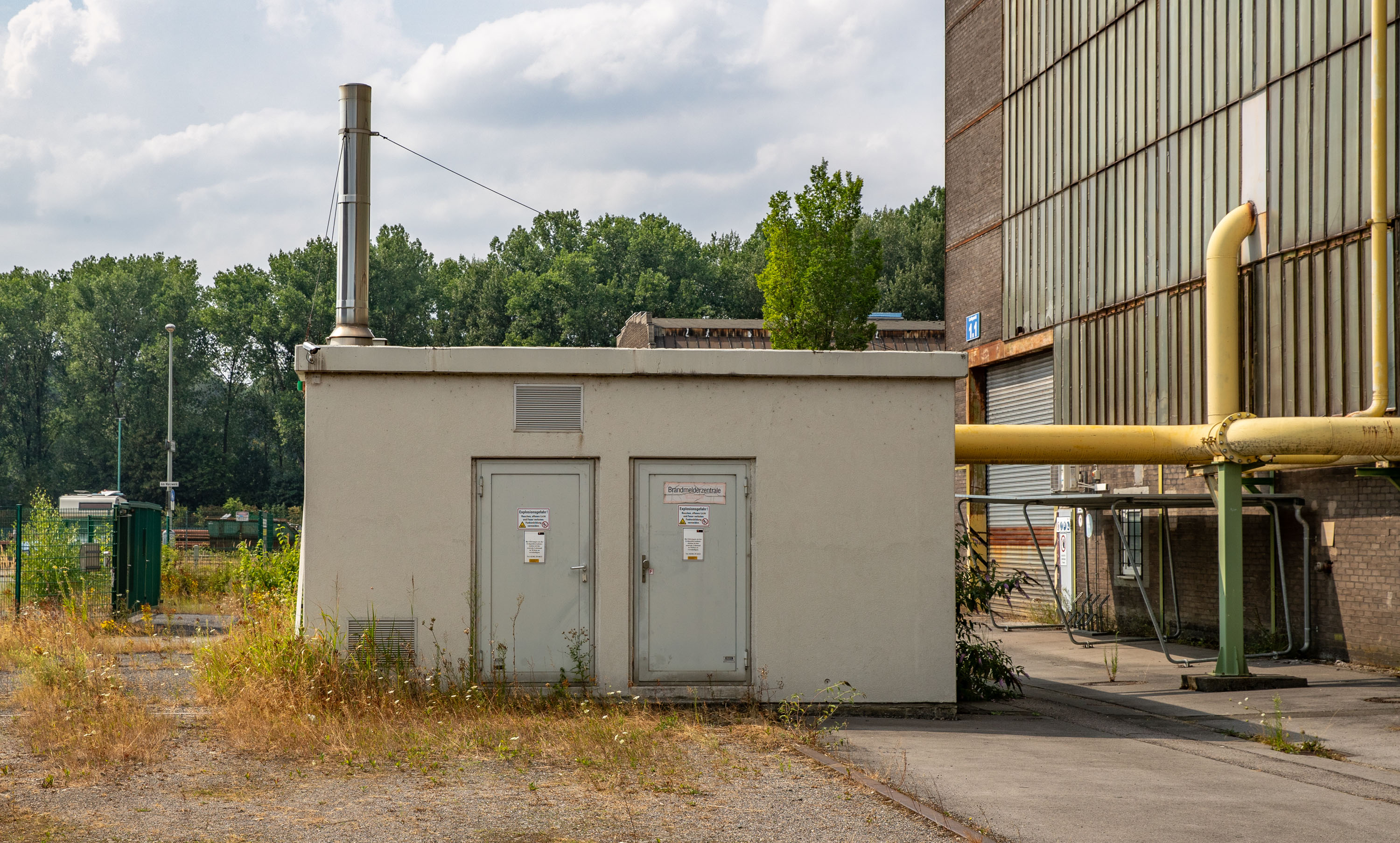 Exterior view 5 of the new hall complex at Schmiedestraße 1 in Hattingen