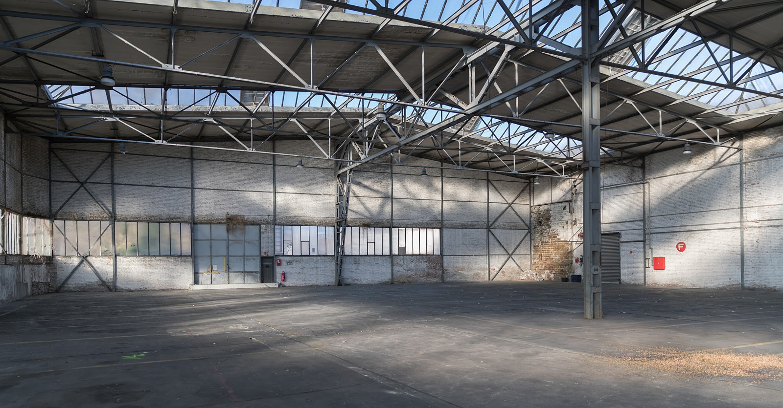 Ford-Hallen in Wetter