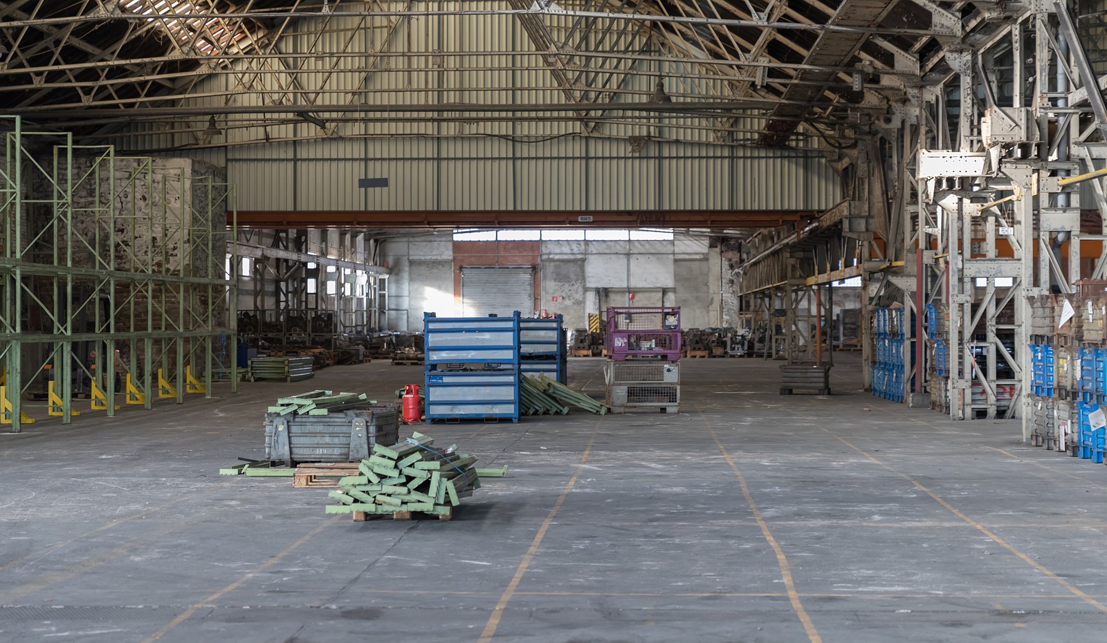 Ford-Hallen in Wetter