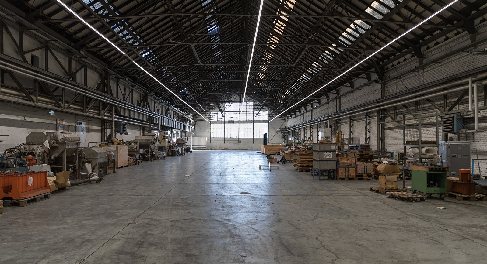 Ford-Hallen in Wetter