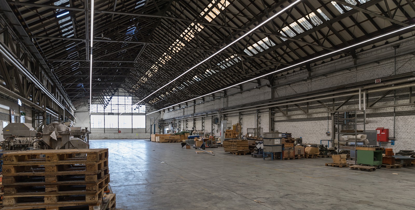 Ford-Hallen in Wetter