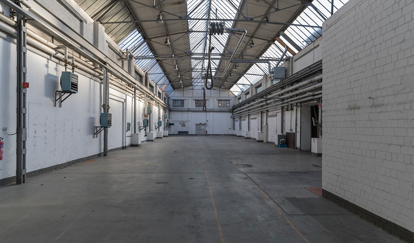 Ford-Hallen in Wetter